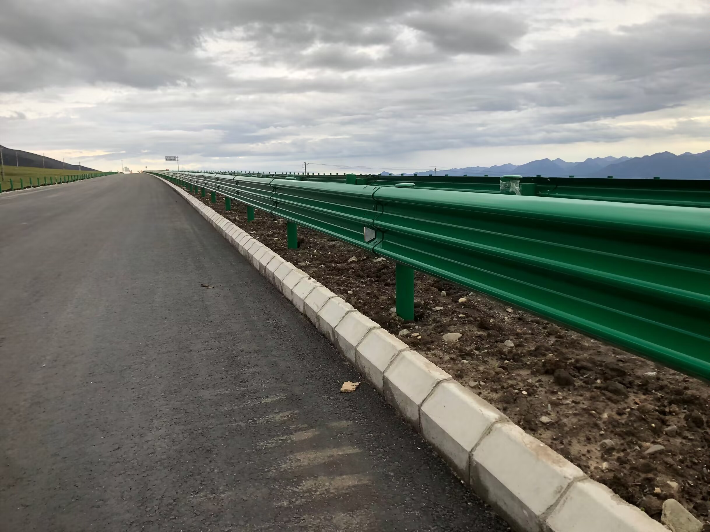 申扎县乡村公路波形护栏双波波形护栏 - 推荐